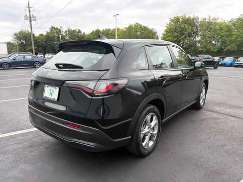 Certified 2024 Honda HR-V LX image 5