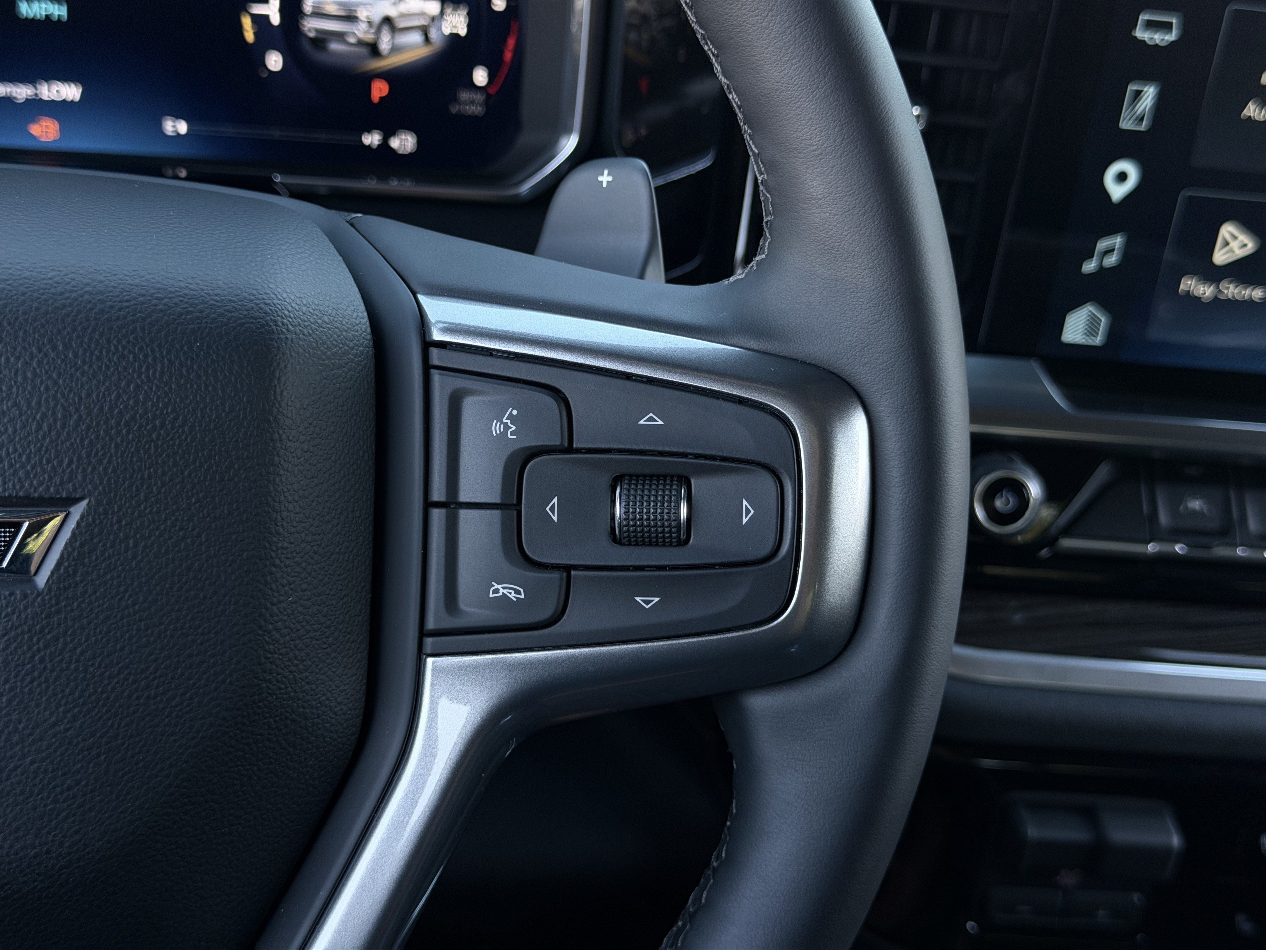 Used 2026 Chevrolet Silverado 1500 RST AWD/4WD image 19