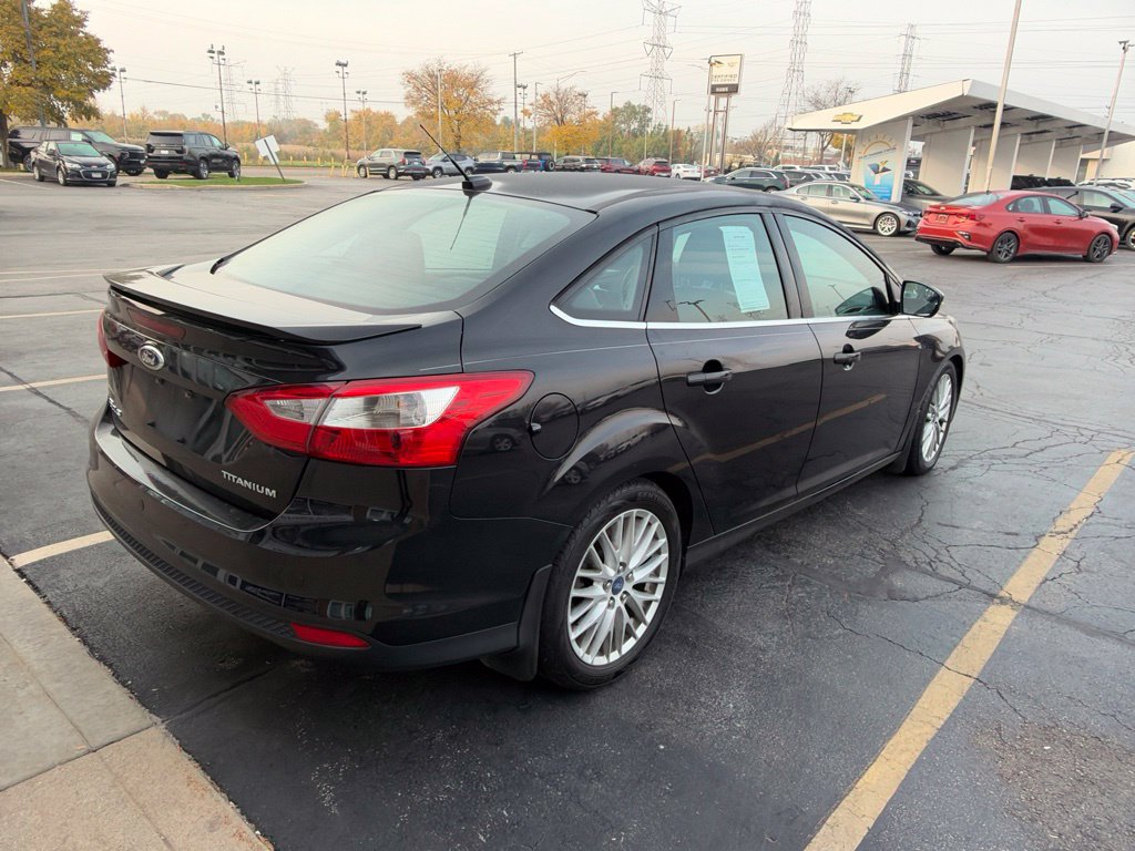 Used 2014 Ford Focus Titanium FWD image 5