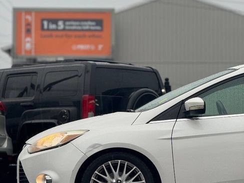 Used 2012 Ford Focus SEL image 17