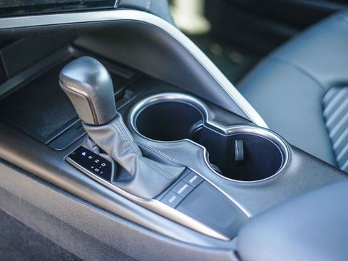 Certified 2024 Toyota Camry SE image 25