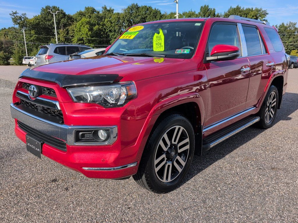 Used 2017 Toyota 4Runner Limited AWD/4WD image 2
