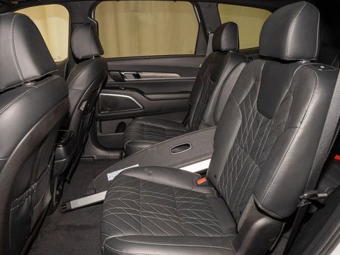 Certified 2024 Kia Telluride SX X-Line image 8