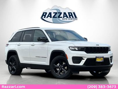 New 2025 Jeep Grand Cherokee Altitude