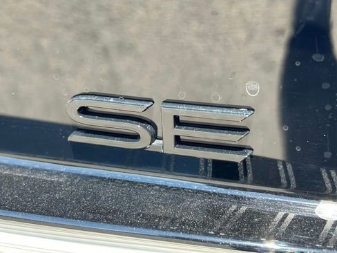 New 2026 Toyota Prius Plug-In Hybrid image 11