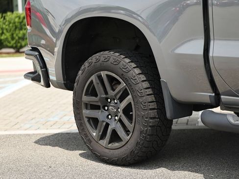 Used 2021 Chevrolet Silverado 1500 LT Trail Boss w/ Convenience Package II AWD/4WD image 9