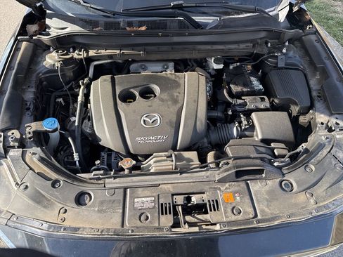 Used 2019 MAZDA CX-5 Touring image 13