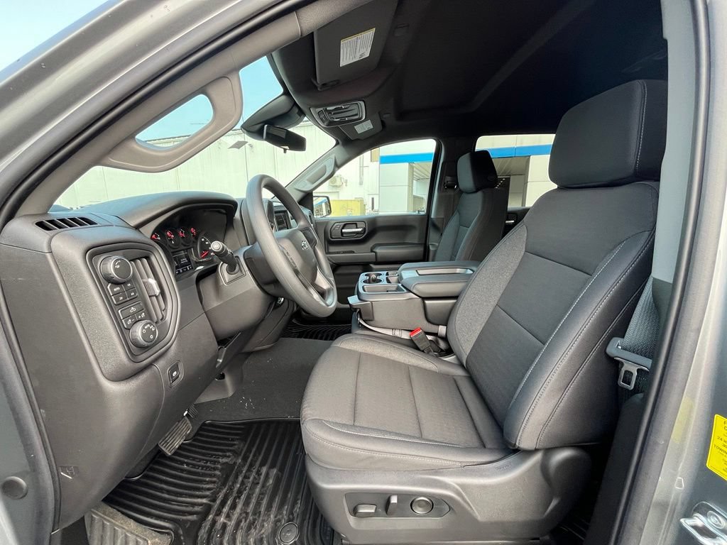 New 2026 Chevrolet Silverado 1500 Custom Trail Boss w/ Dark Appearance Package AWD/4WD image 13