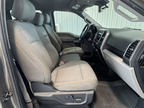 Used 2019 Ford F150 XLT w/ Equipment Group 302A Luxury AWD/4WD image 23