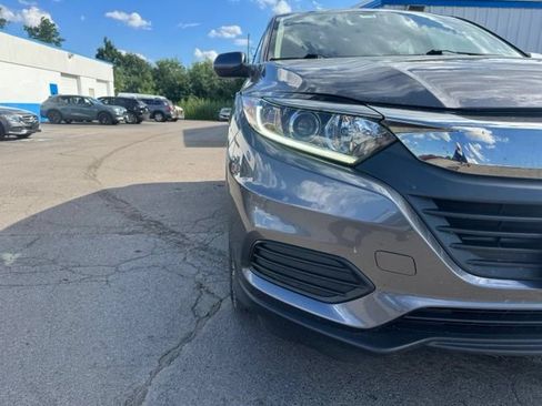 Used 2022 Honda HR-V LX image 10