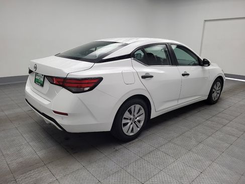Used 2024 Nissan Sentra S FWD image 9