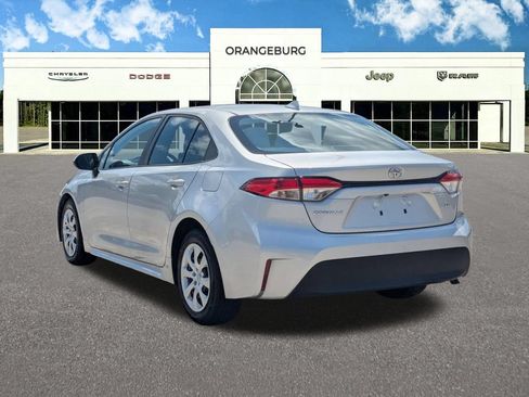 Used 2024 Toyota Corolla LE FWD image 6