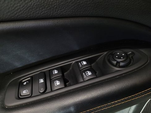 Used 2018 Jeep Compass Limited AWD/4WD image 27