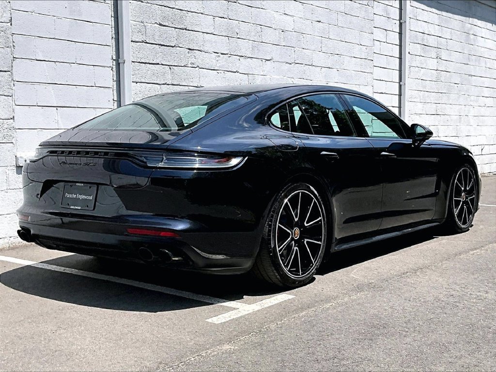 Used 2022 Porsche Panamera GTS AWD/4WD image 17