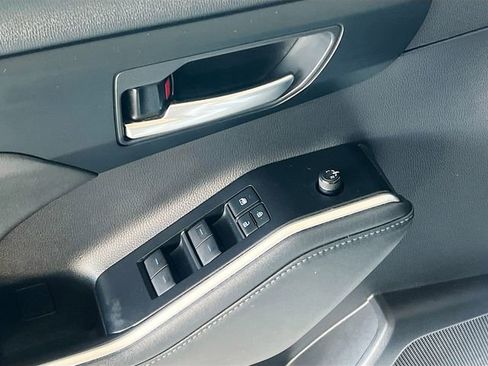 Used 2021 Toyota Highlander XSE image 11