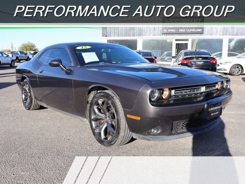 Used 2015 Dodge Challenger SXT Plus image 1