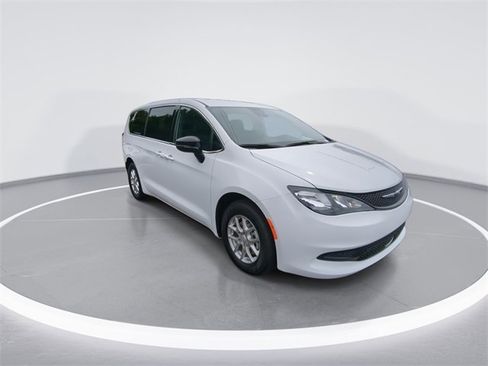 New 2026 Chrysler Voyager LX image 2