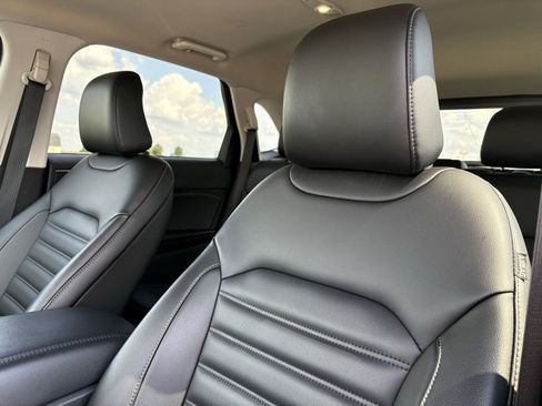 Used 2022 Ford Edge SEL w/ Convenience Package image 51