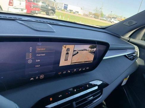 New 2026 Buick Enclave Sport Touring w/ Power Package FWD image 17