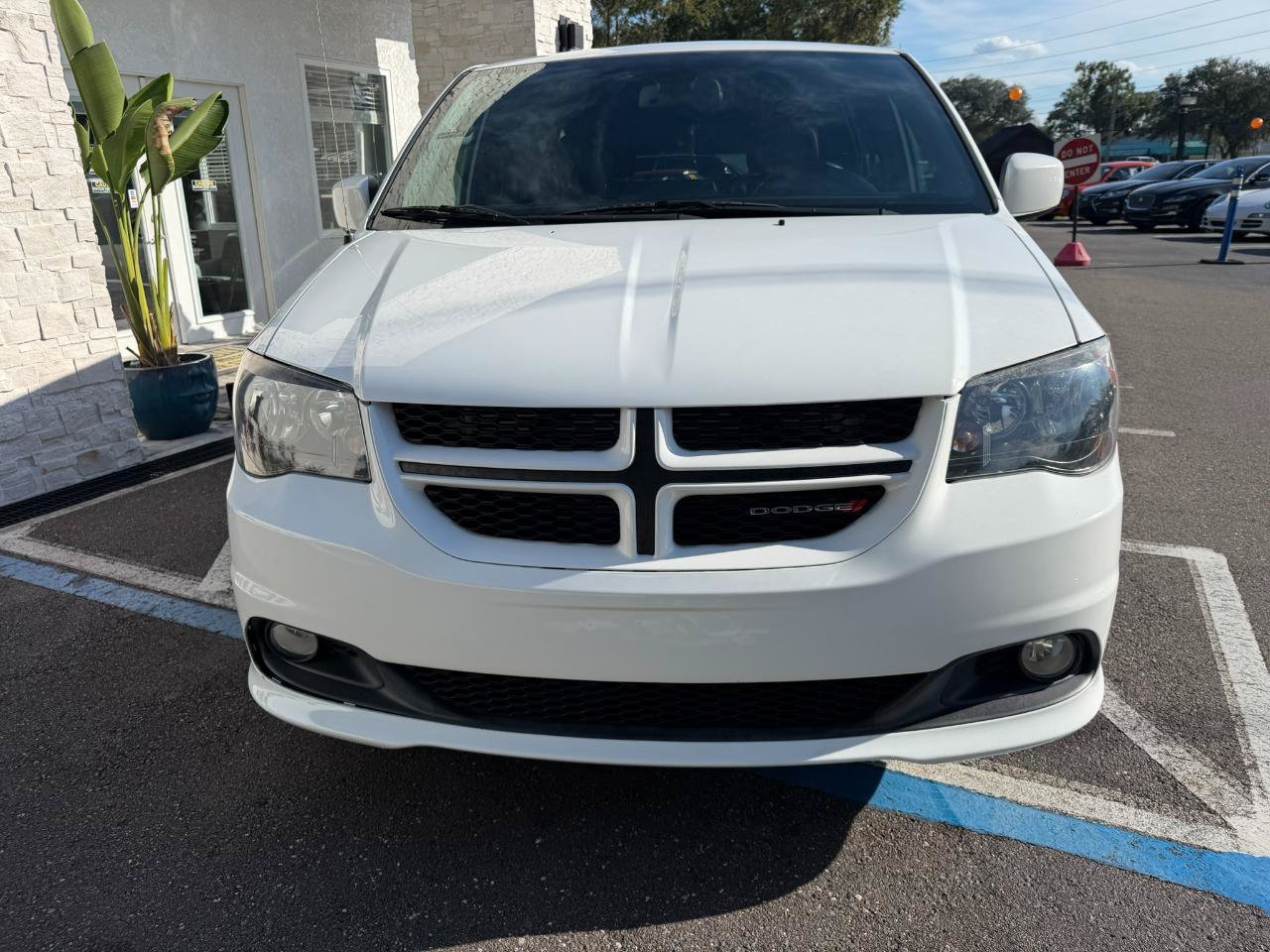 Used 2019 Dodge Grand Caravan GT FWD image 4