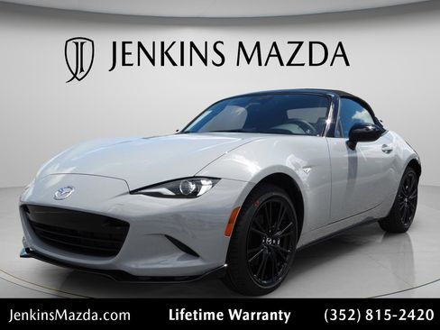 New 2026 MAZDA MX-5 Miata Club w/ Interior Package RWD image 5