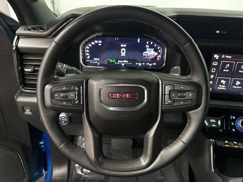 Used 2024 GMC Sierra 1500 AT4 w/ Technology Package image 16