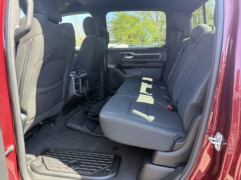 Used 2022 RAM 1500 Big Horn AWD/4WD image 13