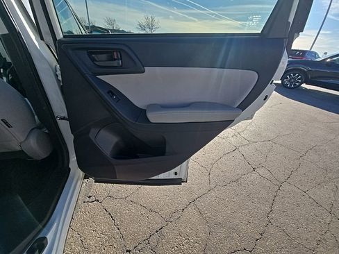 Used 2016 Subaru Forester 2.5i Premium w/ Popular Package #2 image 30