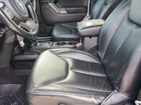 Used 2017 Jeep Wrangler Sport w/ Quick Order Package 24S image 8