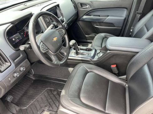 Used 2021 Chevrolet Colorado Z71 w/ Safety Package AWD/4WD image 26