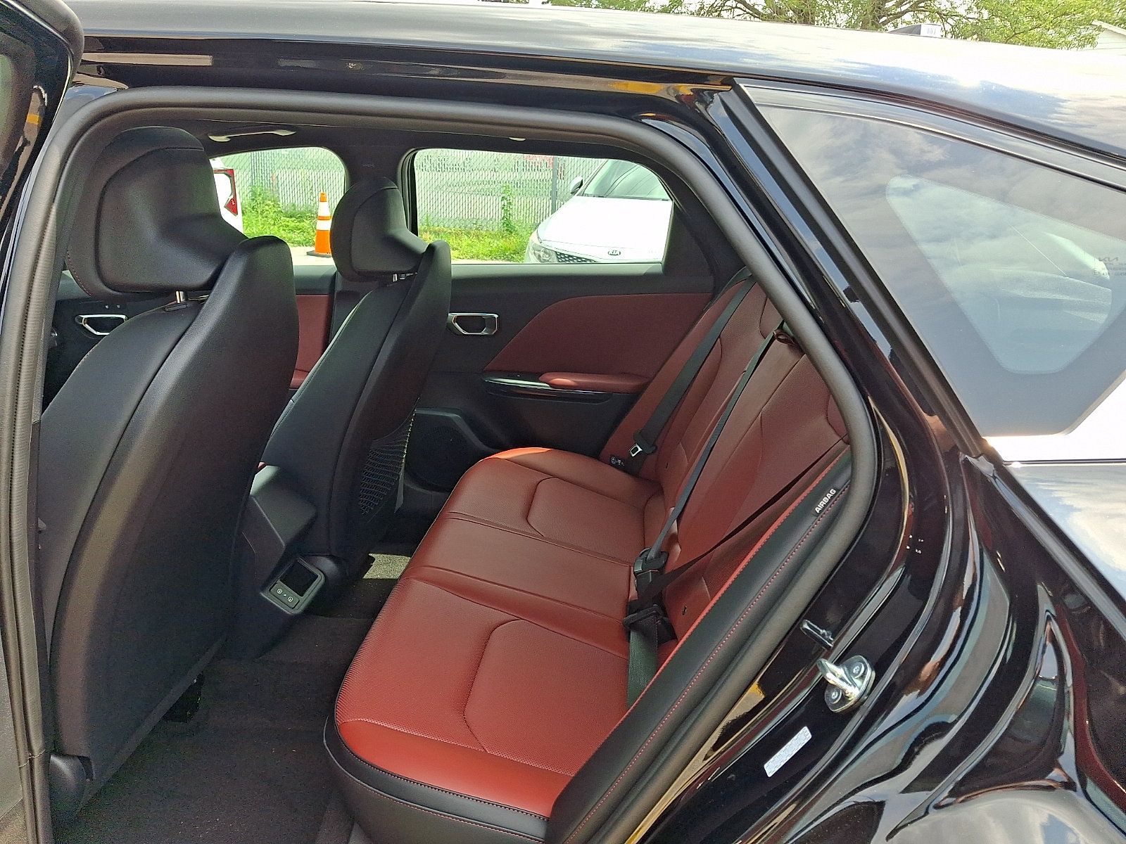 New 2026 Kia K4 EX w/ GT-Line Premium Package FWD image 8