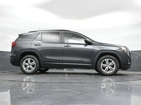 Used 2021 GMC Terrain SLE w/ Driver Convenience Package AWD/4WD image 37