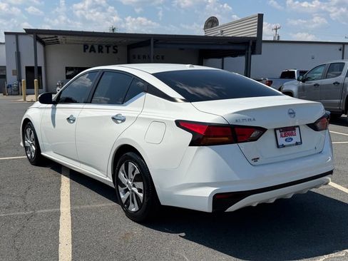 Used 2020 Nissan Altima 2.5 S FWD image 6