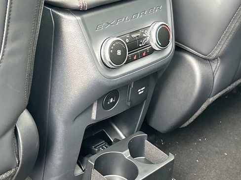 New 2026 Ford Explorer ST-Line w/ ST-Line Street Pack image 19