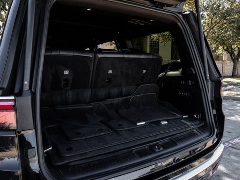 Used 2022 Jeep Wagoneer Series III w/ Premium Group I image 65