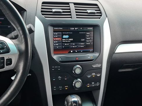 Used 2013 Ford Explorer XLT AWD/4WD image 19