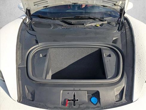 Used 2024 Porsche Taycan 4S image 24