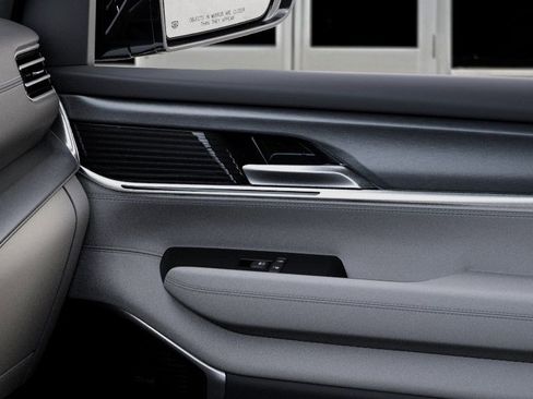 New 2026 Jeep Grand Wagoneer L 4WD image 25