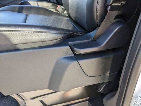 New 2026 Ford Transit 250 148 Medium Roof w/ Load Area Protection Package image 21