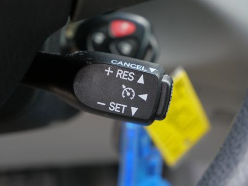 Used 2011 Toyota RAV4 2WD w/ Base L4 Extra Value Pkg image 27
