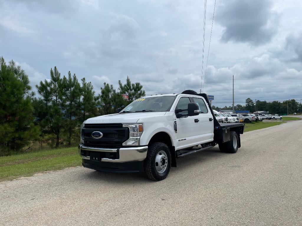 Used 2022 Ford F350 XL w/ Power Equipment Group AWD/4WD image 1