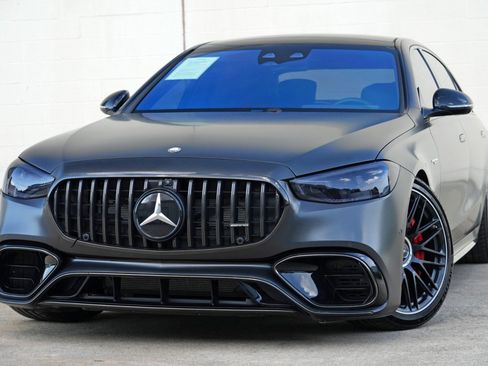 Used 2025 Mercedes-Benz S 63 AMG S image 3