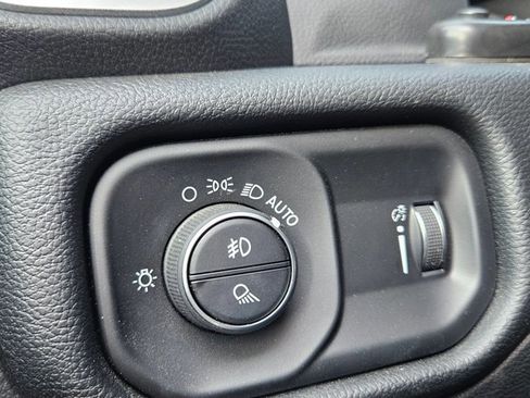 Used 2020 RAM 1500 Big Horn image 15