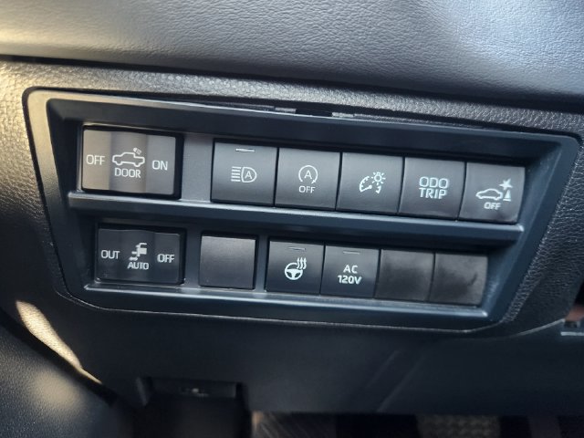 Used 2025 Toyota Tundra Platinum AWD/4WD image 22