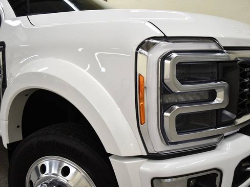Used 2023 Ford F450 Limited w/ FX4 Off-Road Package AWD/4WD image 38