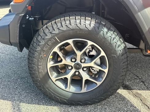 New 2025 Jeep Wrangler Sport S image 28