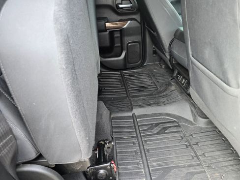 Used 2020 GMC Sierra 1500 Elevation RWD image 13