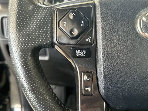 Used 2021 Toyota 4Runner TRD Off-Road Premium image 21