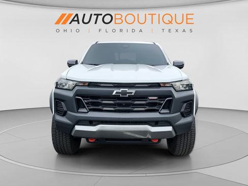 Used 2025 Chevrolet Colorado Trail Boss AWD/4WD image 9