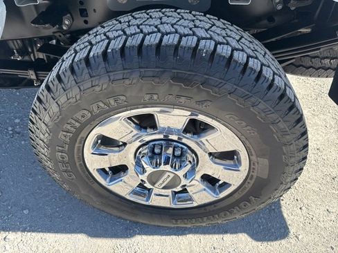 Used 2024 Ford F350 Lariat w/ Lariat Ultimate Package image 19